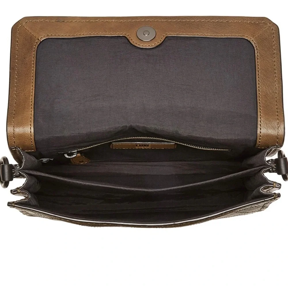 NWT $328 FRYE Samantha Quilted Leather Crossbody Bag in Fatigue!